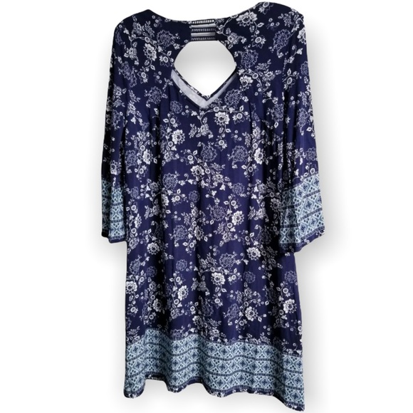 Skies are Blue Wren Knit Navy Floral Dress - Picture 3 of 3